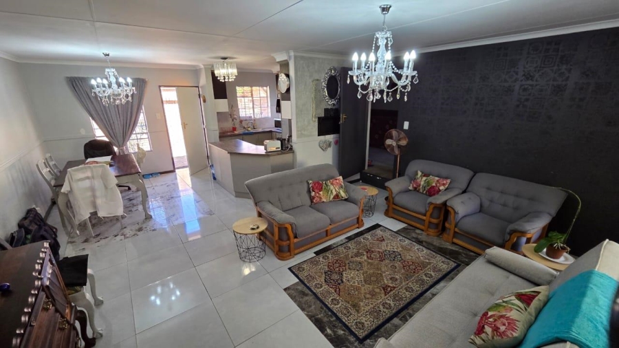 To Let 2 Bedroom Property for Rent in Dan Pienaar Free State